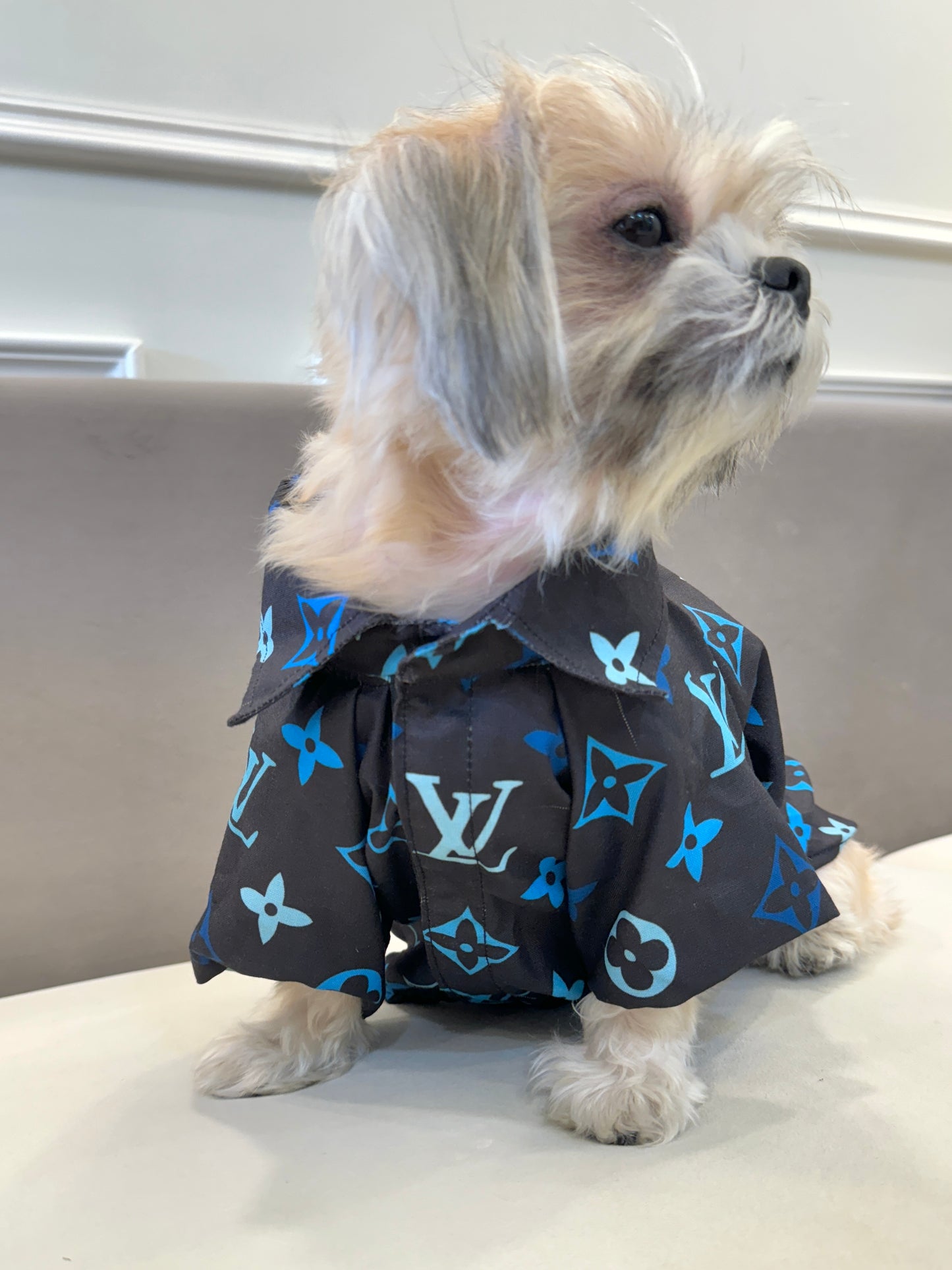 Black blue LV shirt